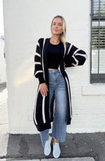 Selena Chunky Cardi - Black/White