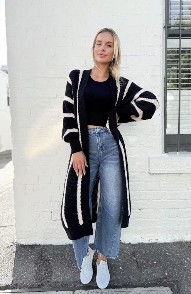 Selena Chunky Cardi - Black/White